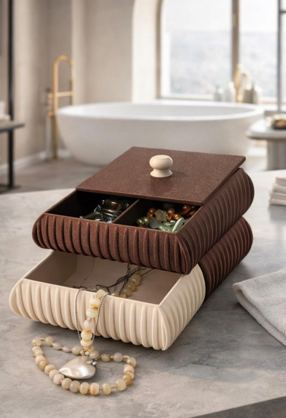 Twist Jewel Box