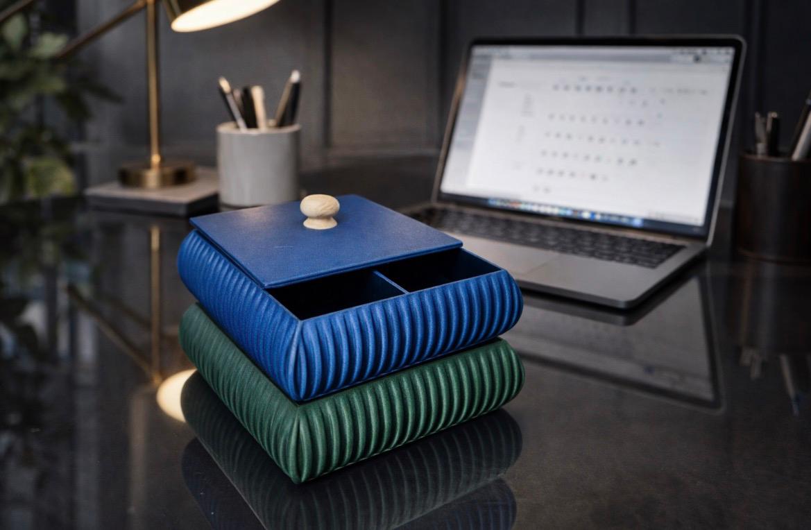 Twist Jewel Box