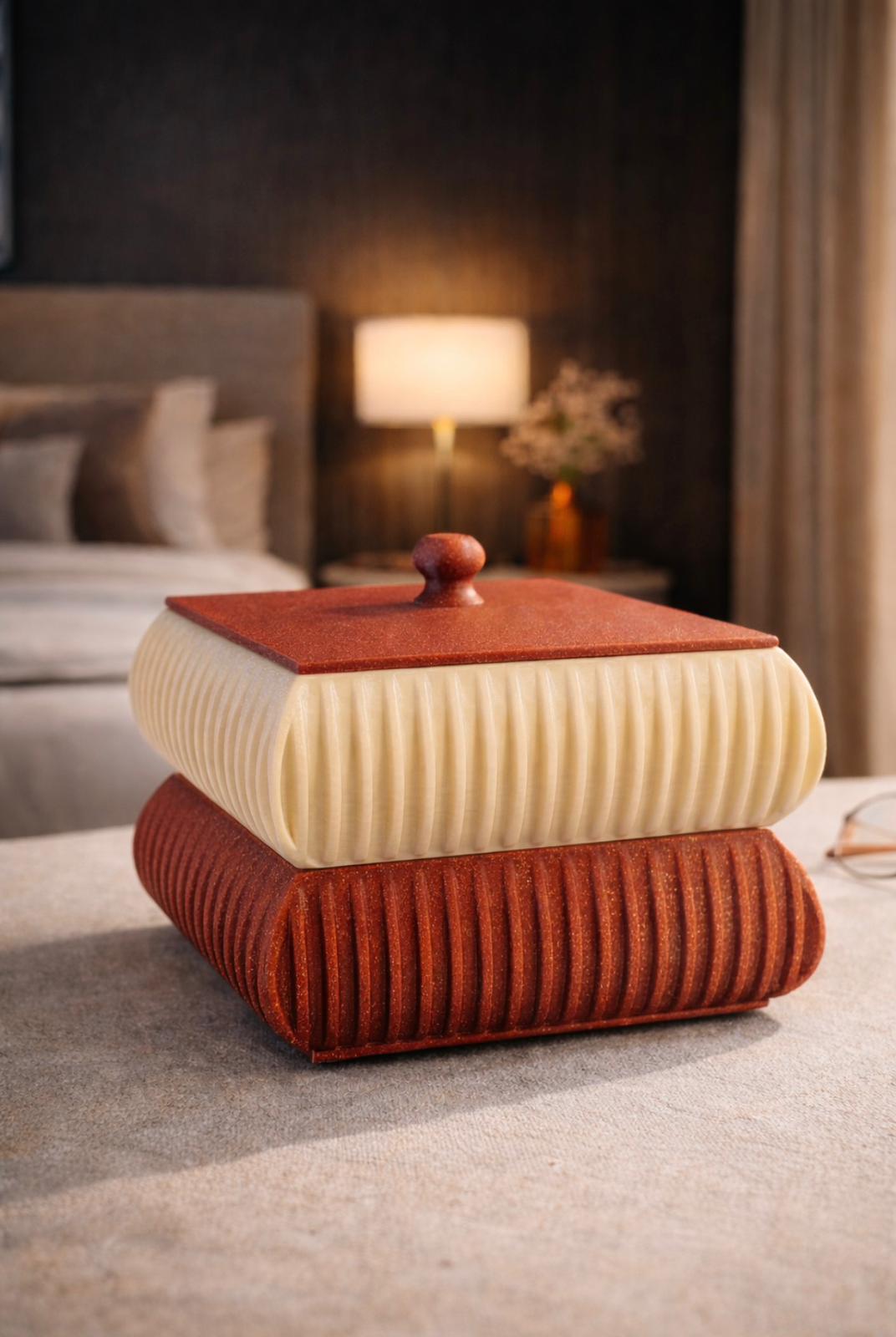Twist Jewel Box
